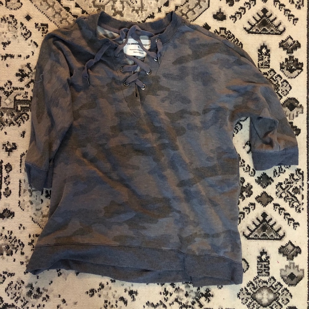 Camo Half Sleeve Pullover Top